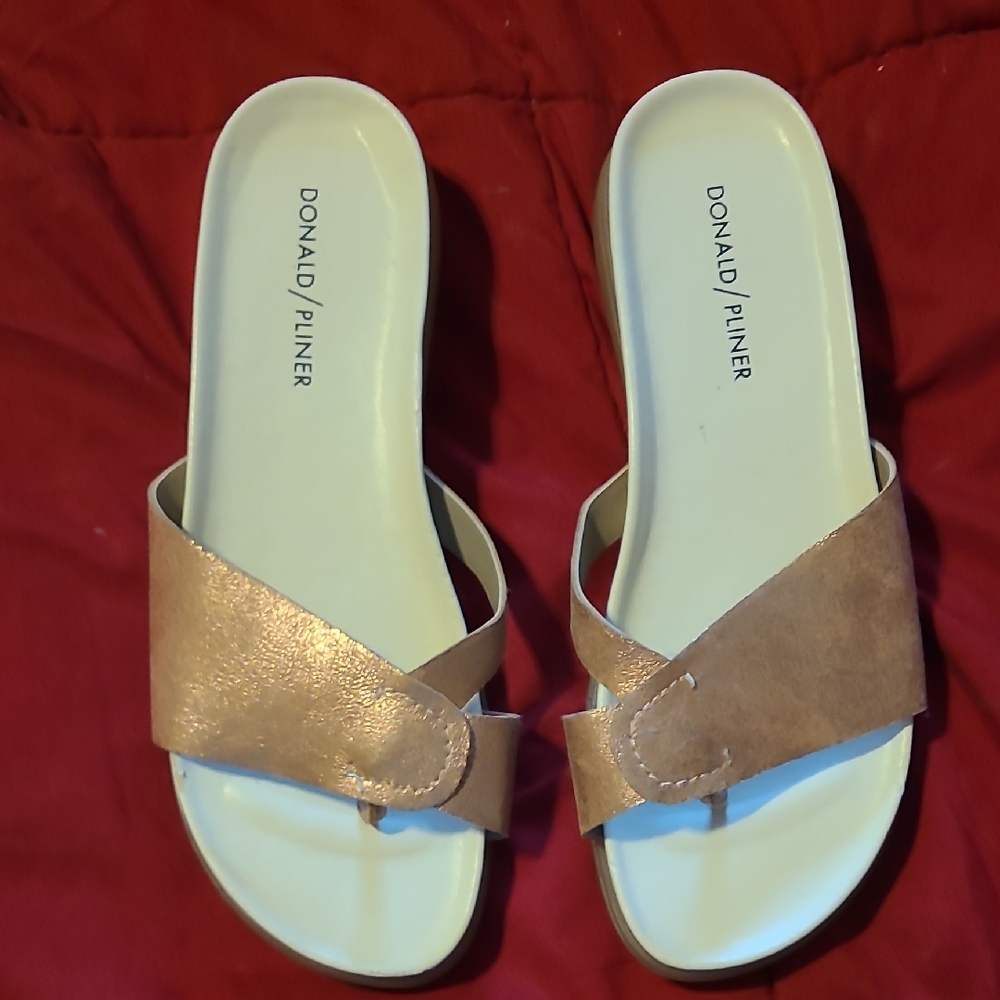 Donald J. Pliner Tan Sandals with Minimalist Design